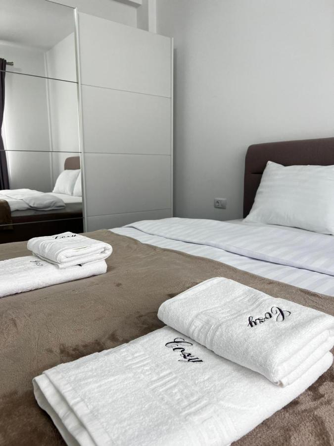 Marvellous Aparthotel With Master Apartments Suceava Eksteriør billede
